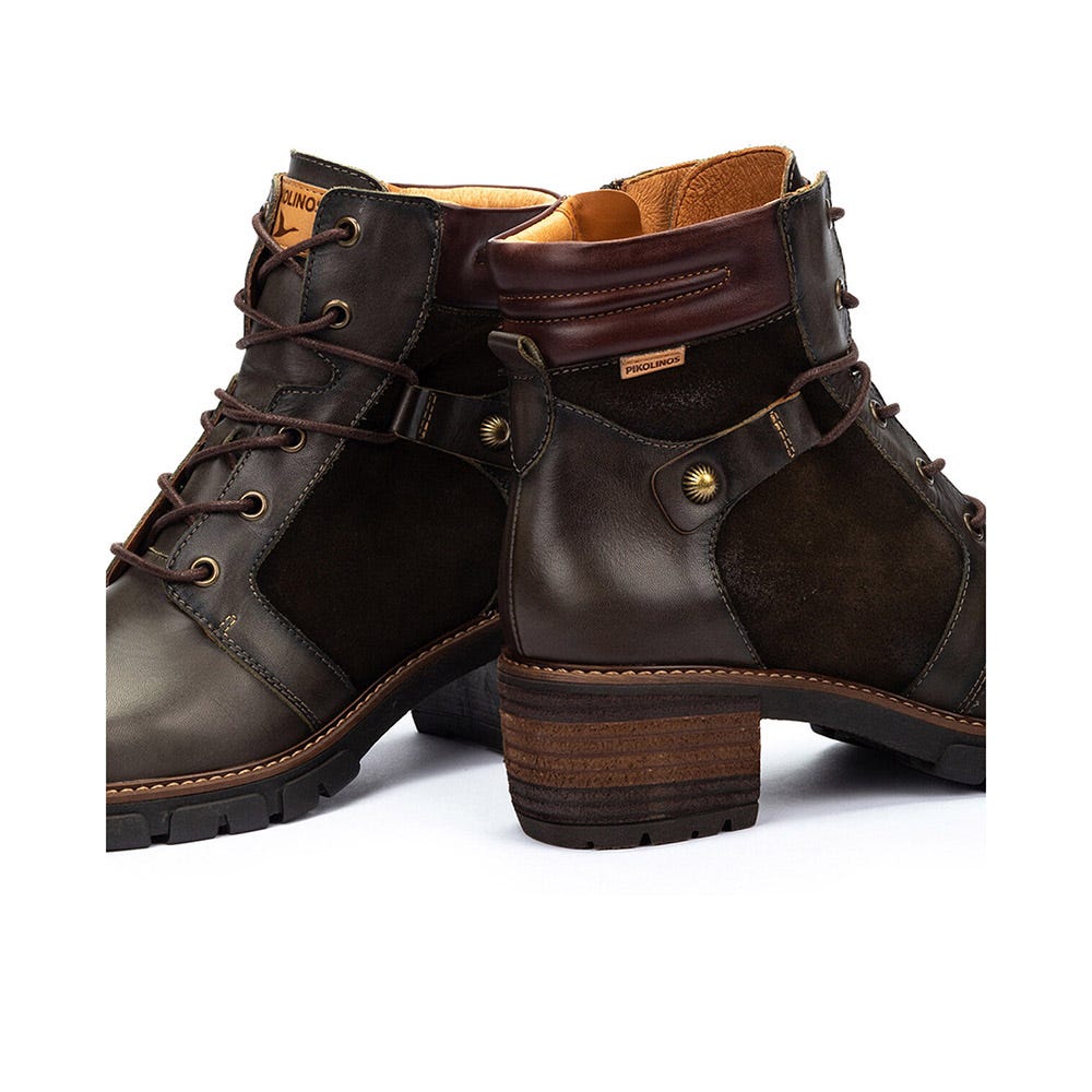 Pikolinos Women's San Sebastia Lace Heeled Boot in Forest