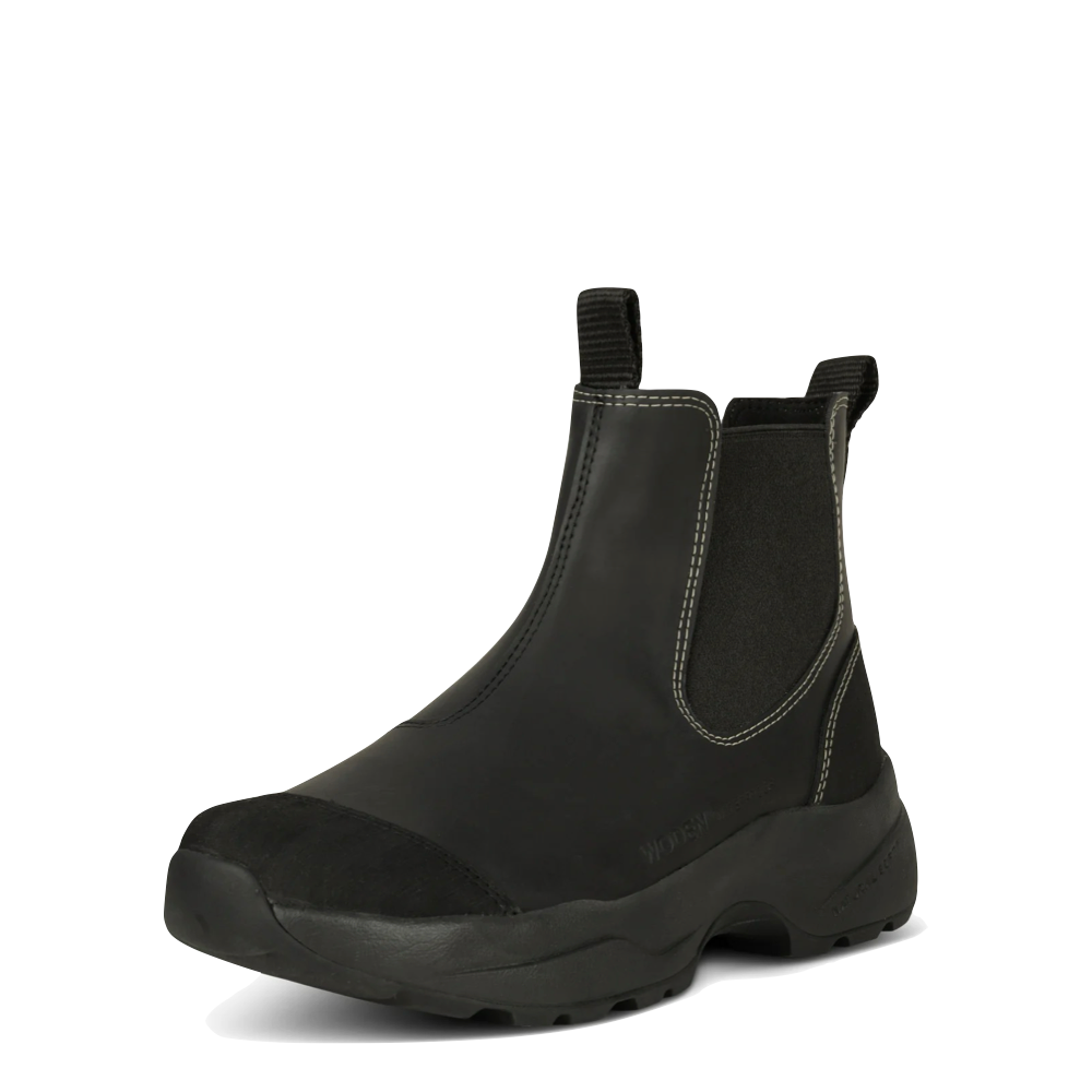 Mudguard and Toe view of Woden Siri Waterproof Pull On Boot for women.