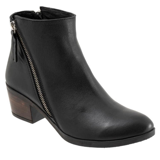 Bueno Women's Camila Heeled Double Side Zip Boot in Black