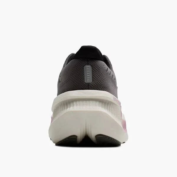 Brooks Women's Glycerin Max 2 Sneaker in Grey/Coconut/Metallic