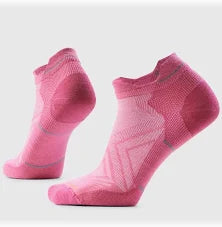 Smartwool Women's Run Zero Cushion Low Ankle Socks in Garden Pink