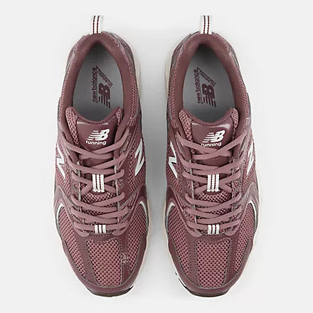 New Balance Women's 530 Lifestyle Sneaker in Fast Track with Pebble