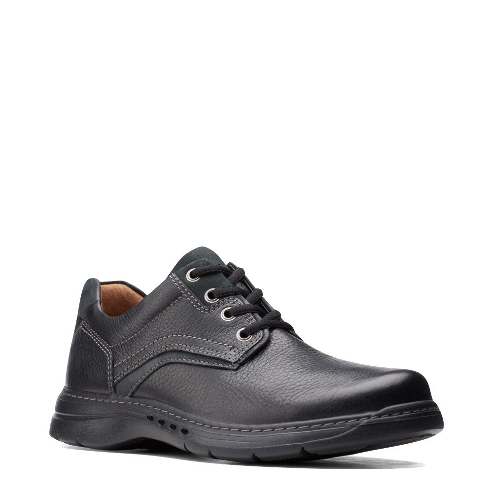 Mudguard and Toe view of Clarks UnBrawley Pace Lace for men.