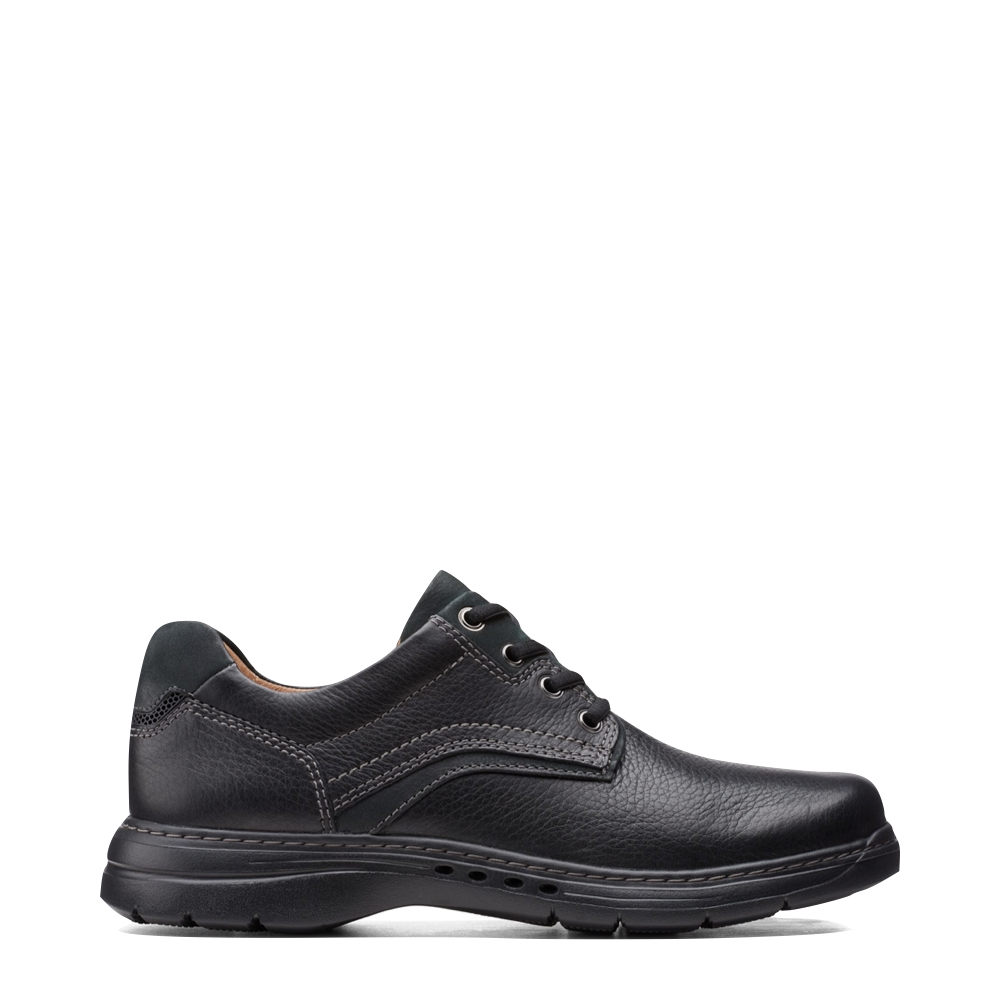 Side (right) view of Clarks UnBrawley Pace Lace for men.