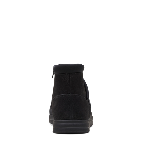 Clarks Women's Breeze Dusk Side Zip Boot (Black)
