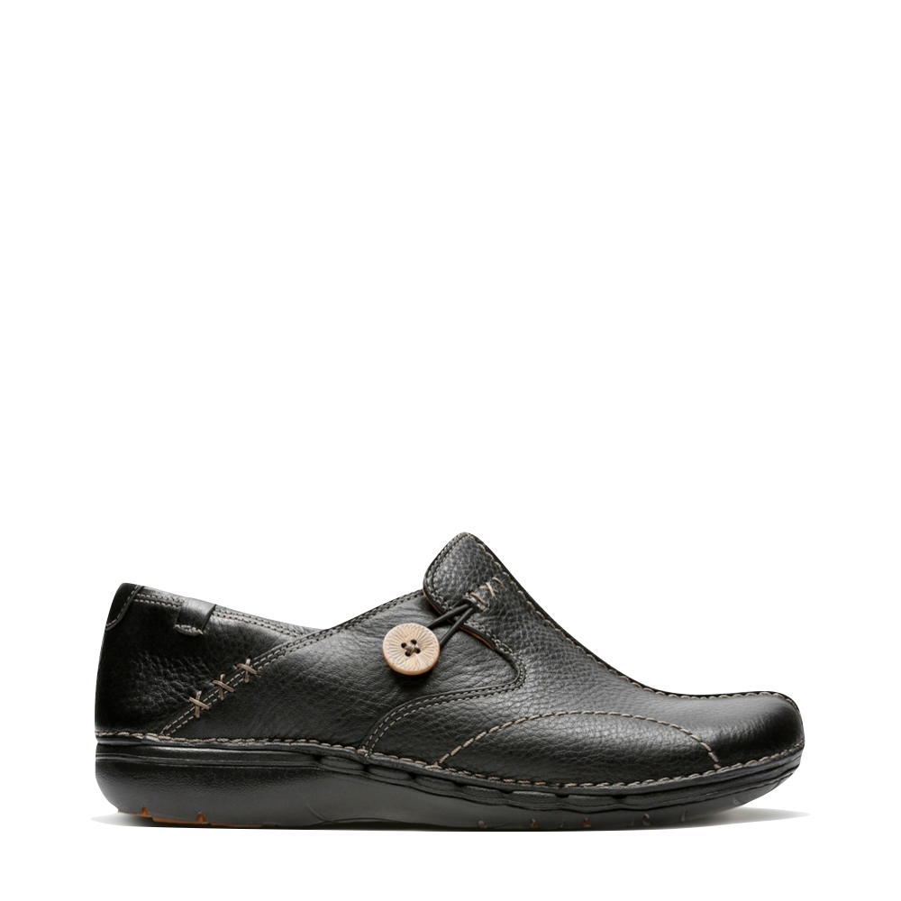 Side (right) view of Clarks Un Loop Leather Slip On Shoes for women.