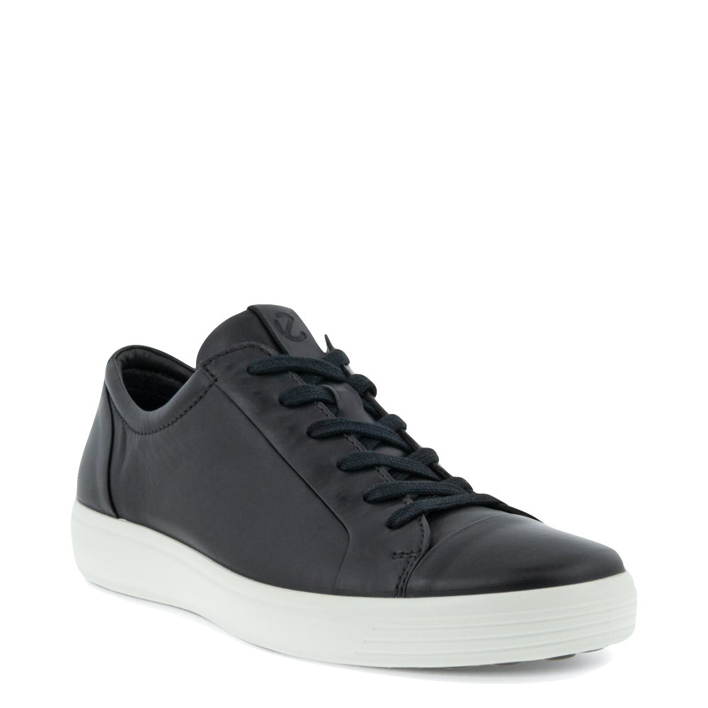 Mudguard and Toe view of Ecco Soft 7 City Sneaker for men.