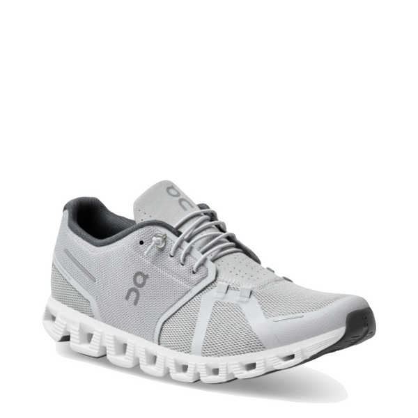 On Men's Cloud 5 Sneaker in Glacier/White