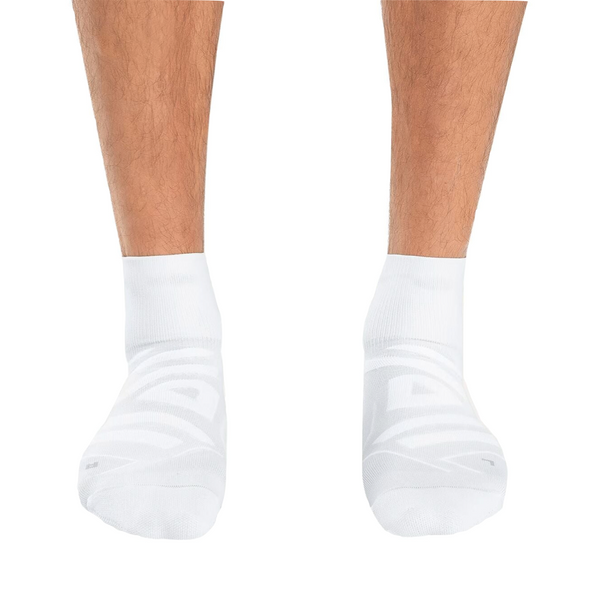 On Men's Performance Mid Sock