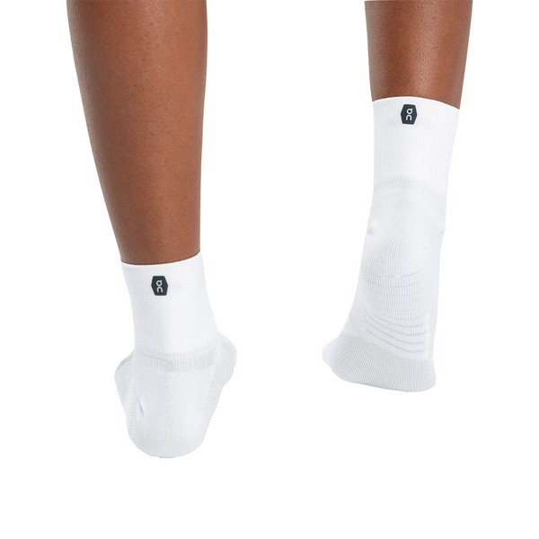 On Women's Performance Mid Sock