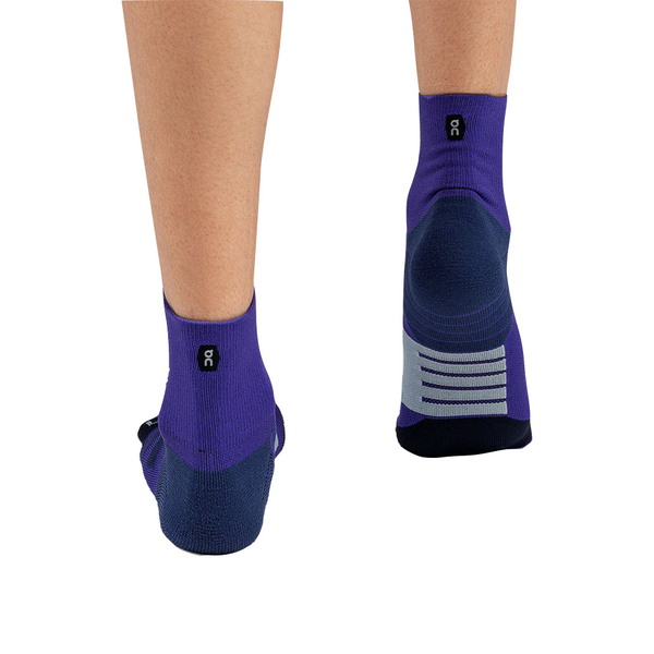 On Women's Performance Mid Sock