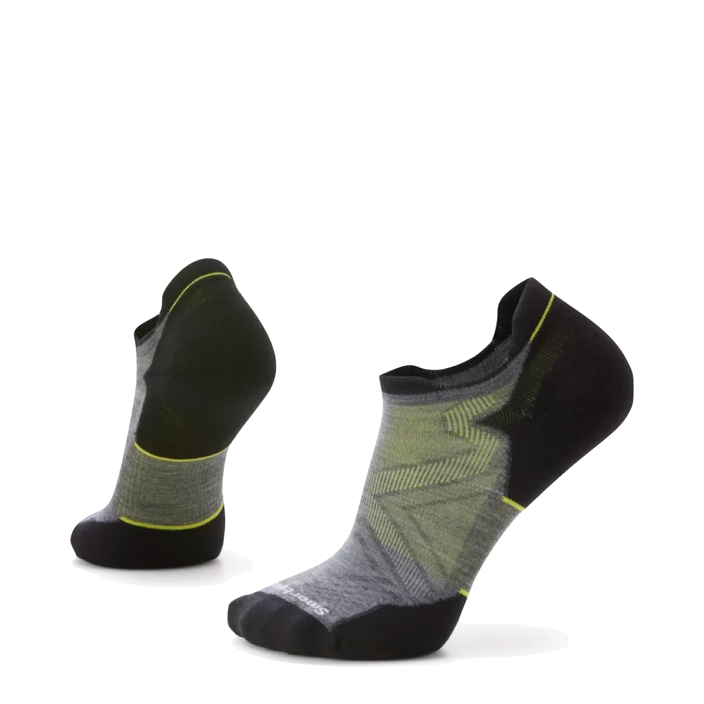 Side (left) view of Smartwool Run Targeted Cushion Low Ankle socks for men.