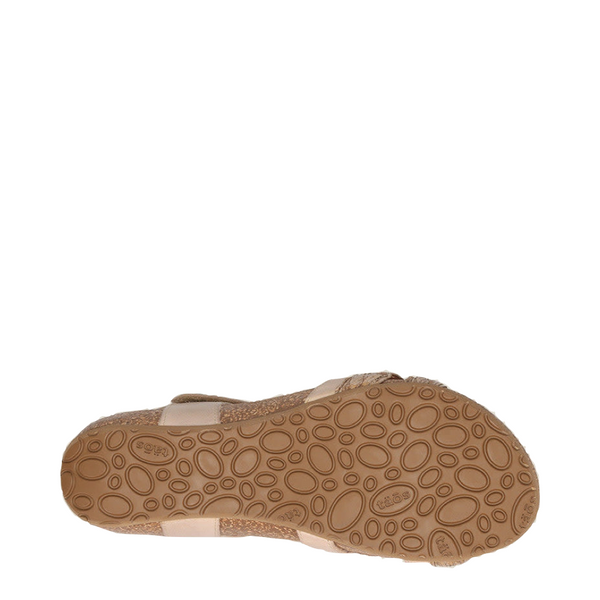 Taos Women's Newlie Z-Strap Sandal (Hazelnut)