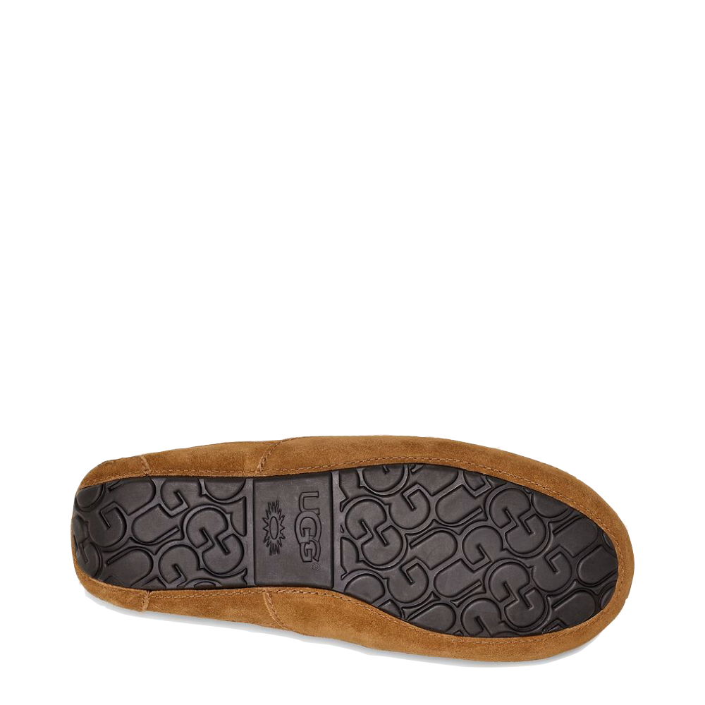 Bottom view of Ugg Ascot Suede Moccasin Slipper for men.