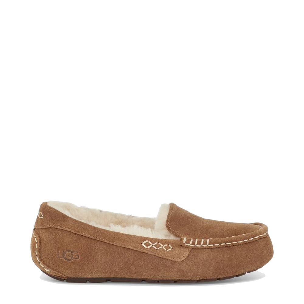 UGG Women's Ansley Sheepskin Slipper in Chestnut