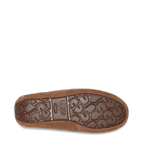 UGG Women's Ansley Sheepskin Slipper in Chestnut